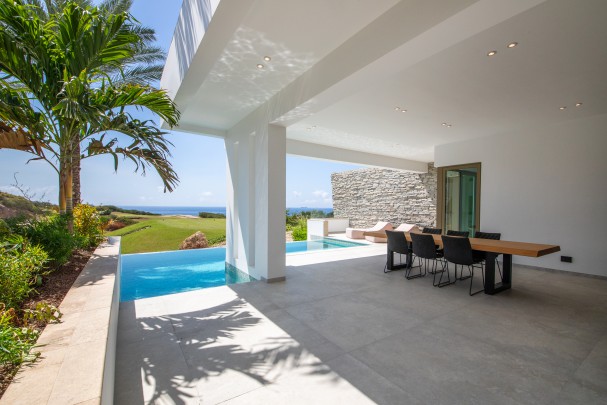 THE CAPE A6 - Luxury apartment with sea view and private pool