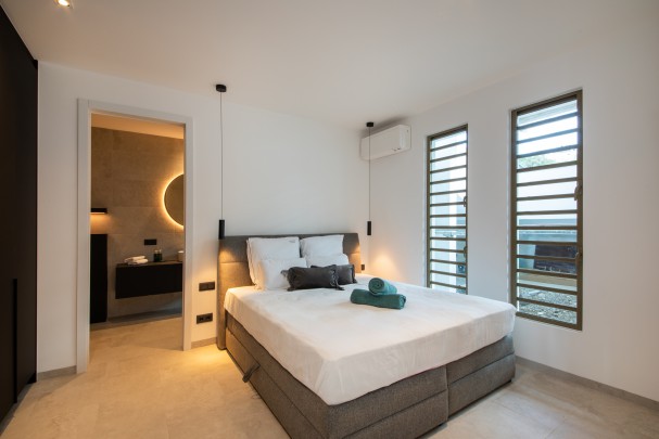 THE CAPE A6 – Luxueus appartement met zeezicht en privé zwembad