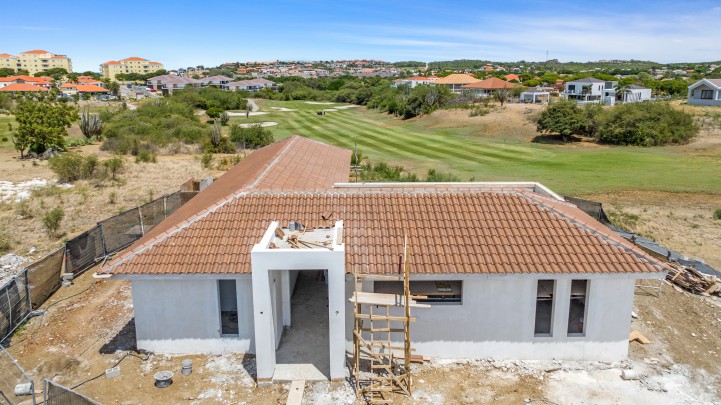 Blue Bay - Luxe nieuwbouw villa te koop met 4 slaapkamers 