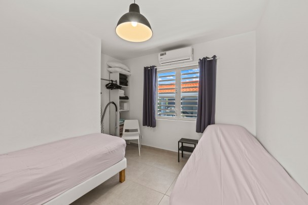 Fontein - Moderne 3-slaapkamer Villa met zwembad in beveiligde wijk