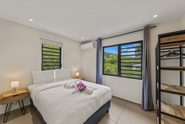 Vista Papaya Suites – Turnkey Multi-Unit Property in Westpunt