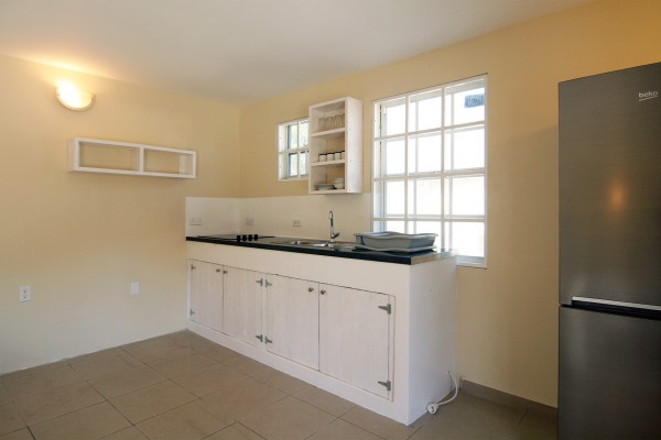 Girasol Apartments - 1 bedroom condo in resort with pool and sundeck