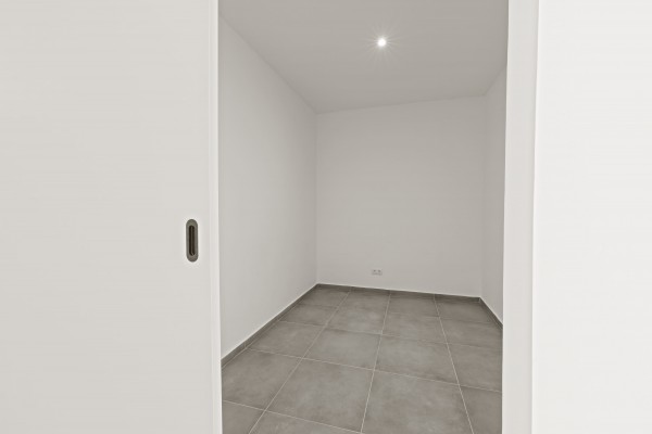 Blue Bay - Modern nieuwbouw huis met zwembad op Golf Resort met strand