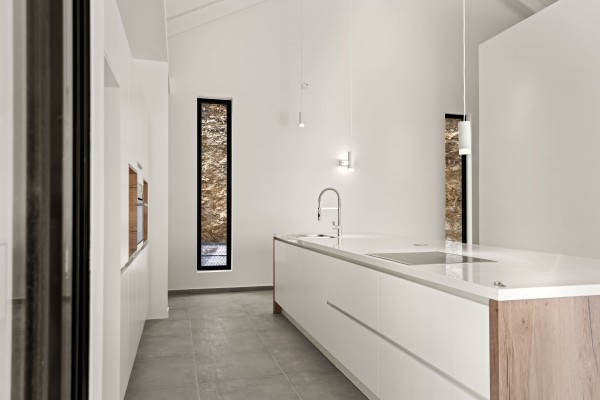 Blue Bay - Modern nieuwbouw huis met zwembad op Golf Resort met strand
