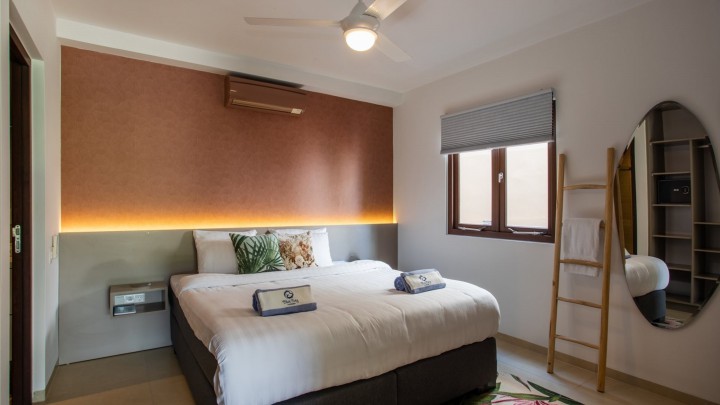 Luxe 2-slaapkamer appartement met tuin en zwembad in Greenview 