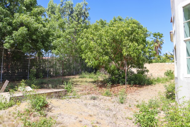 Blue Bay - Spacious fixer upper investment opportunity on gated resort