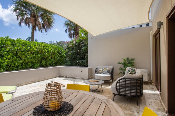 Blue Bay Greenview - Luxury Apartment with pool for vacation rentals