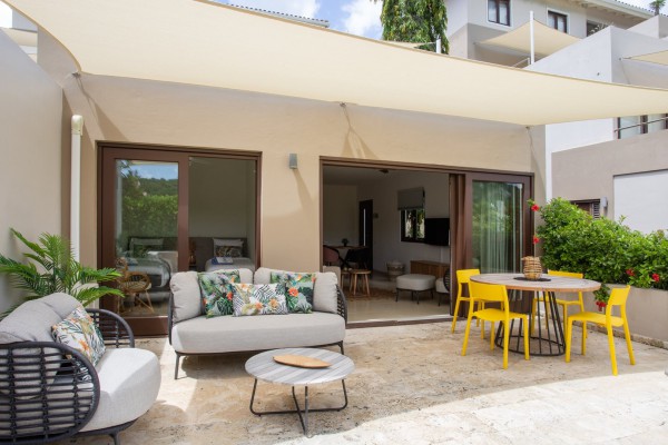 Blue Bay Greenview - Luxury Apartment with pool for vacation rentals