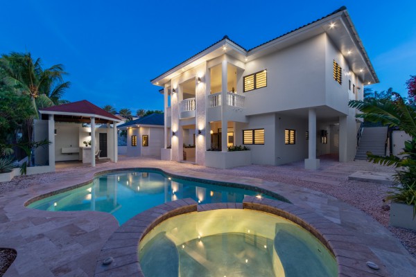 Carouselimage Curacao 2870