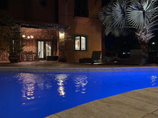 Vista Royal – Beautiful villa with apartment and swimming pool