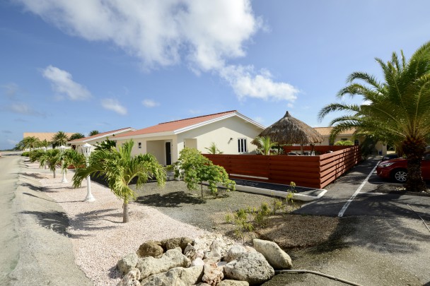 Comfortabele 2-slaapkamer woning met zwembad – Santa Catharina Curaçao