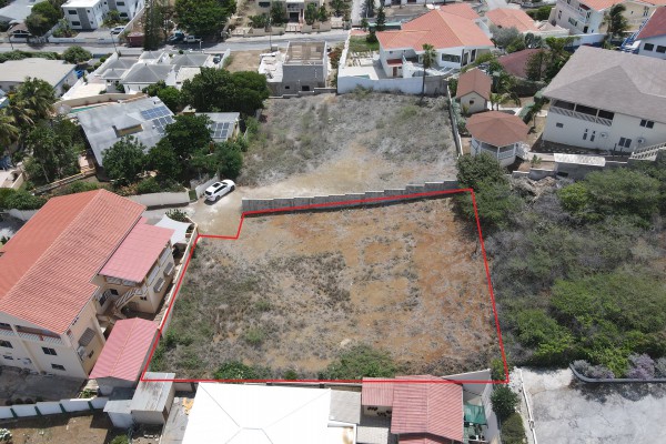Jan Thiel - Spacious and elevated plot with views