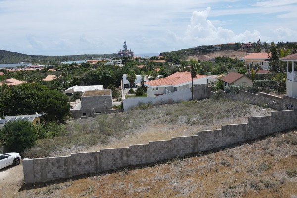 Jan Thiel - Spacious and elevated plot with views