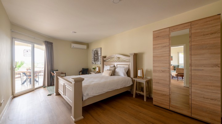 Blue Bay - Spacious appartement with views at Residence Le Bleu