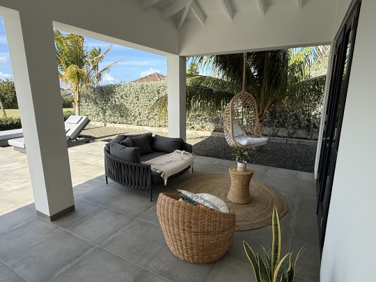 Blue Bay &ndash; Charming Villa with Panoramic Views over the Golf Course