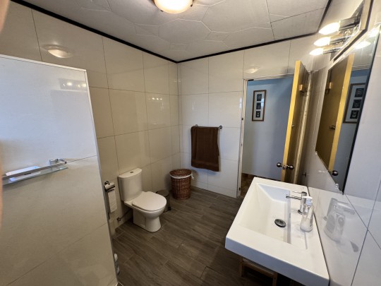 Spacious 4-Bedroom Home with Rooftop Terrace and Garden