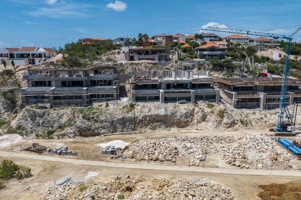 The Ridge - Beach apartments with pool and private beach in Caribbean