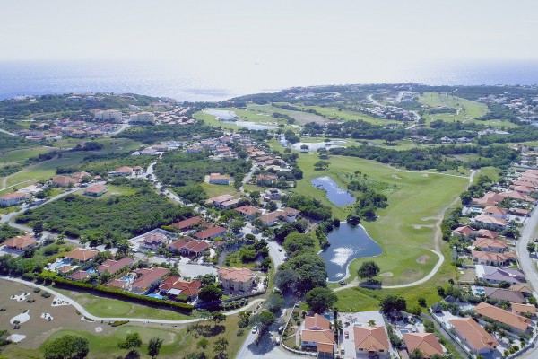 The Ridge - Beach apartments with pool and private beach in Caribbean