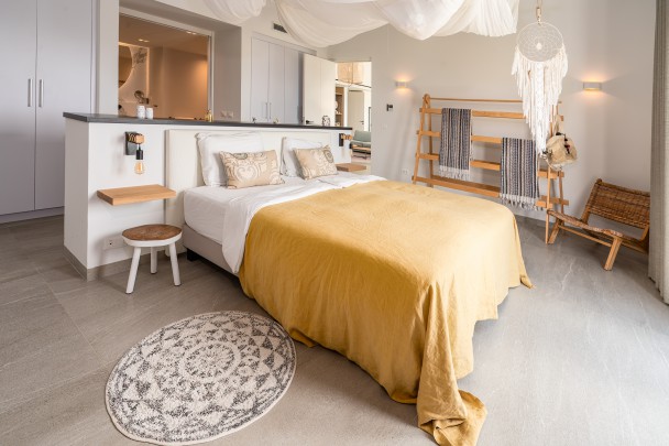 Super luxe penthouse te koop op Blue Bay strand - 382m2 woonruimte!
