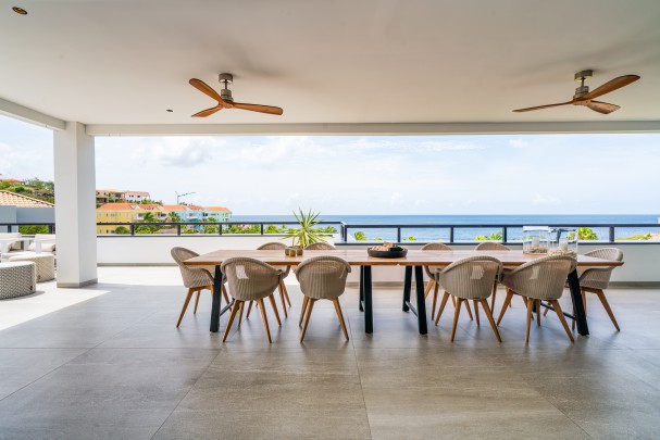 Unique penthouse on private beach in Caribbean - 382m2 living area!