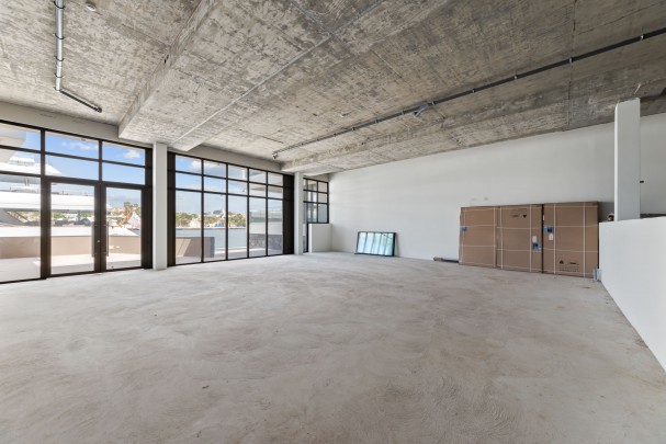 The Wharf – Hoekunit met panoramisch terras aan zee