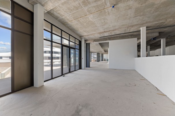 The Wharf – Hoekunit met panoramisch terras aan zee