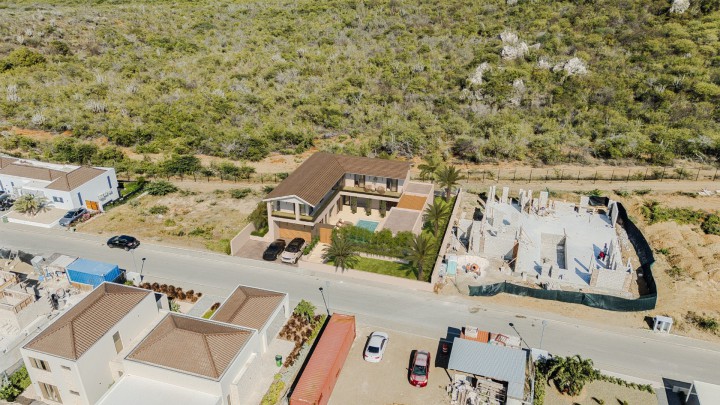 Blue Bay - Luxueuze vakantie villa met zwembad en 4 slaapkamers