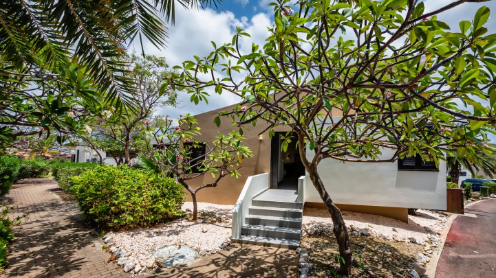 Blue Bay Indigo Garden 9 – Vrijstaande tropische vakantie bungalow