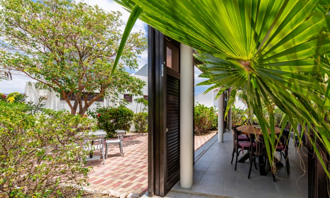 Blue Bay Indigo Garden 9 – Freestanding tropical vacation bungalow