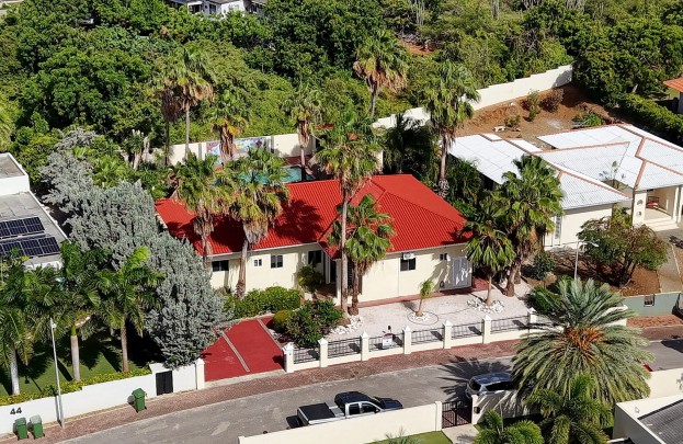 Villapark Girouette – villa gated resort apartment and private pool