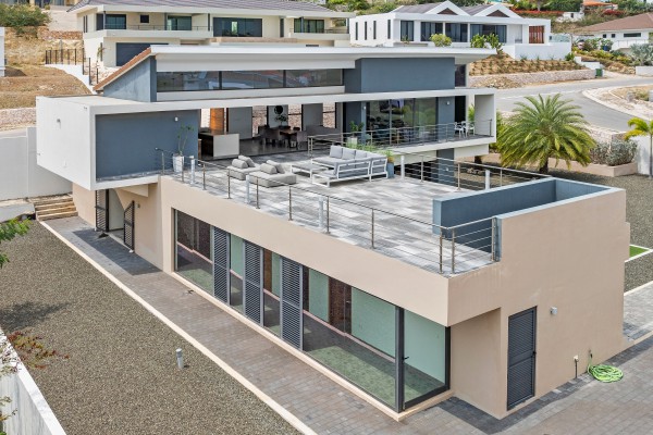 Carouselimage Curacao 2499