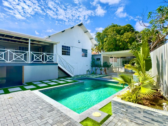 Cerrito - Villa with rental option and pool in a nice area of Cerrito 