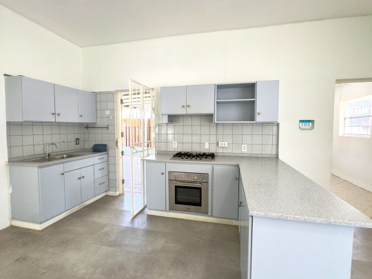 Cerrito - Villa with rental option and pool in a nice area of Cerrito 