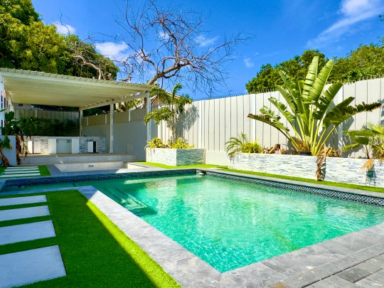Cerrito - Villa with rental option and pool in a nice area of Cerrito 