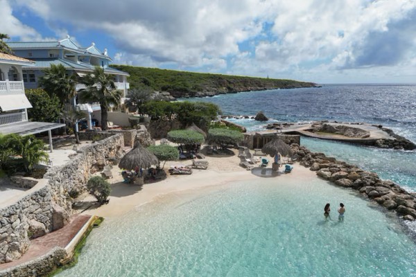 Carouselimage Curacao 2109