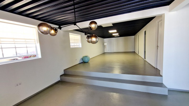 Spacious 2-bedroom apartment in Brakkeput Abao