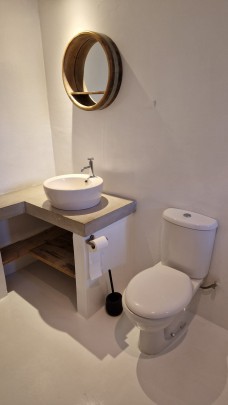 Spacious 2-bedroom apartment in Brakkeput Abao