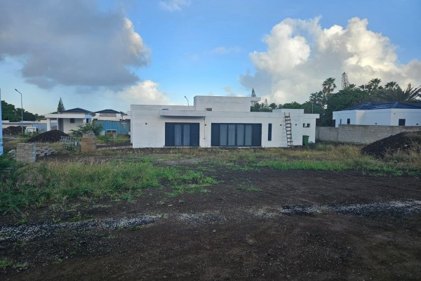 Margarita Village - Plot Matancia 530m² with Building Permit