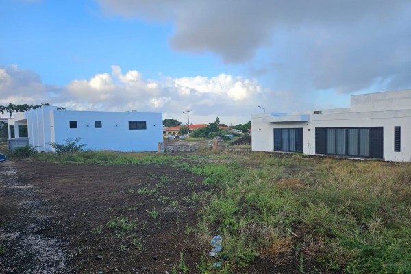Margarita Village - Plot Matancia 530m² with Building Permit