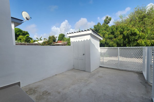 Private and Cozy 2-Bedroom Apartment in Gated Community