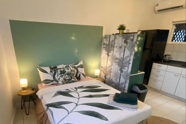 Studio apartment in Brakkeput