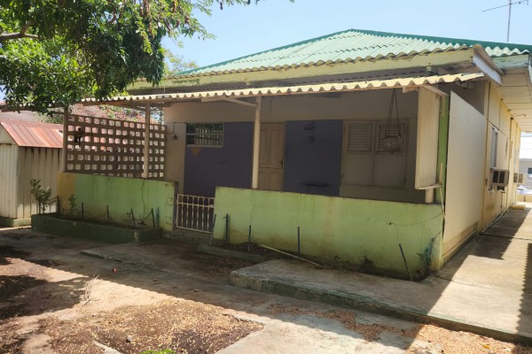 Dominguito – Fixer Upper with Separate Apartment