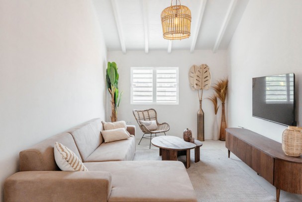 Otrobanda – 6 Luxury Boutique Apartments + Building Plot