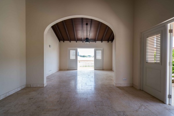 Blue Bay - Family villa with gorgeous views and private pool