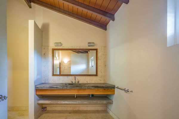 Blue Bay - Family villa with gorgeous views and private pool