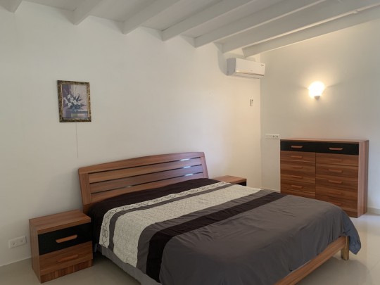 Peninsula - Spanish Waters: 1 bedroom apartment for rent